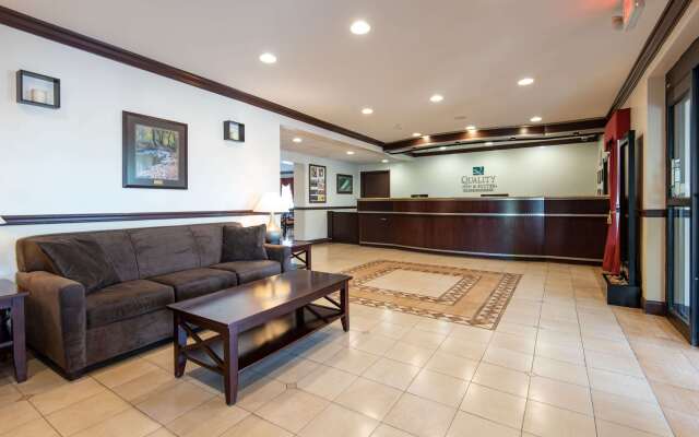 Quality Inn & Suites Quakertown - Allentown