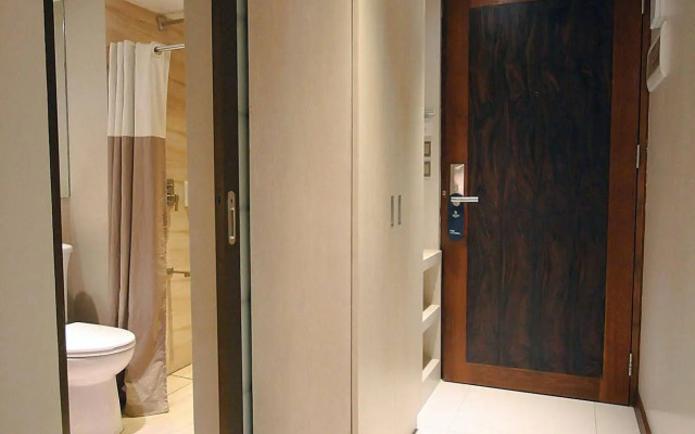 The Suez Serviced Studios Makati
