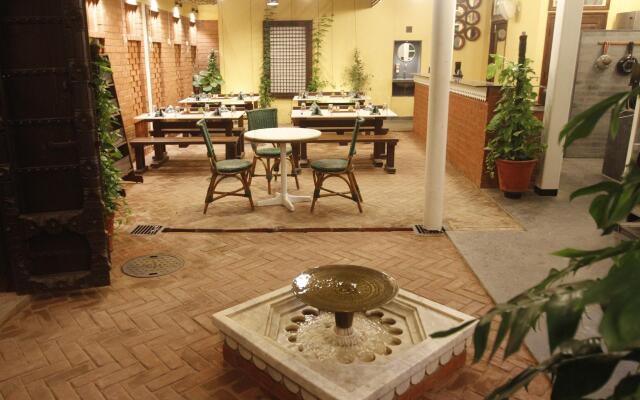 Mangaldas Ni Haveli II by The House of MG