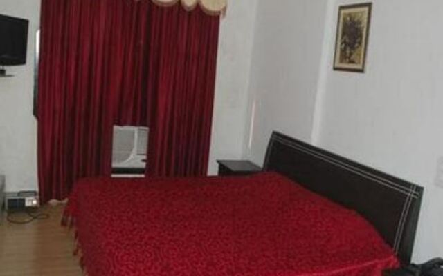 Hotel Premdeep International