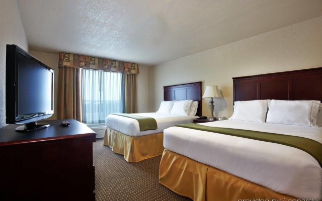 Holiday Inn Express & Suites Hearne, an IHG Hotel