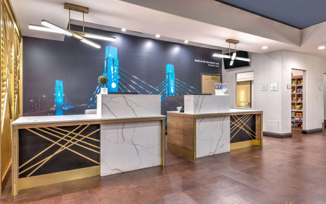 La Quinta Inn & Suites by Wyndham Woodway - Waco South