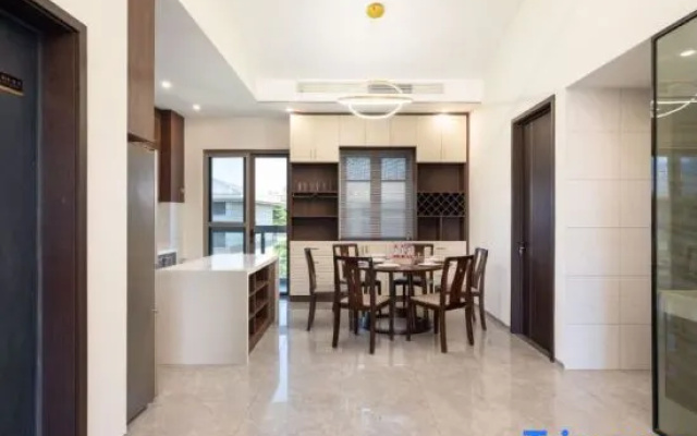 Weilai Harbor Pool Holiday Villa (Sanya Bay Phoenix Airport Branch)