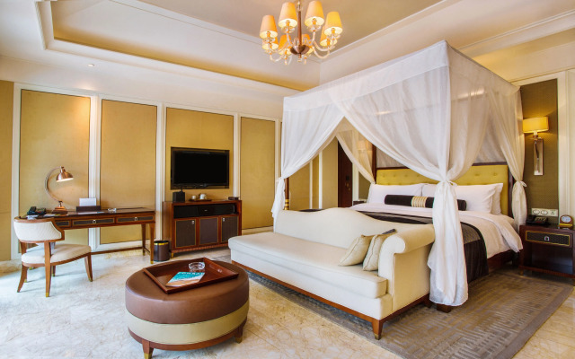 Conrad Sanya Haitang Bay