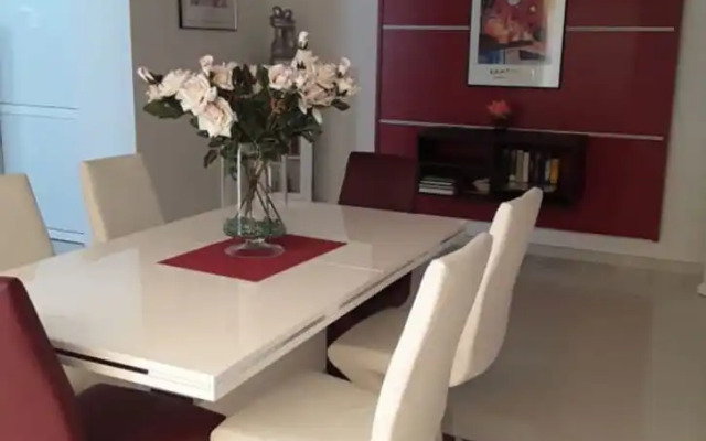 Villa Amelie Comfortable Holiday Residence