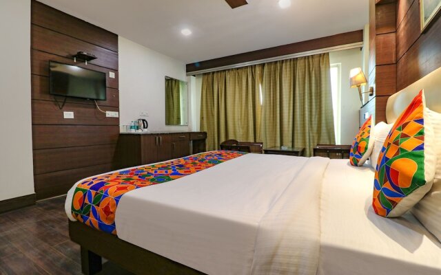 Fabhotel Admire Suites