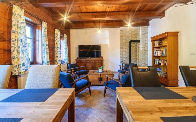 Luxe Villa in Bernartice Kkh045