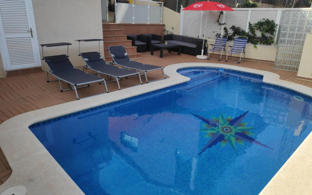 Beach House. Casa Con Piscina Privada