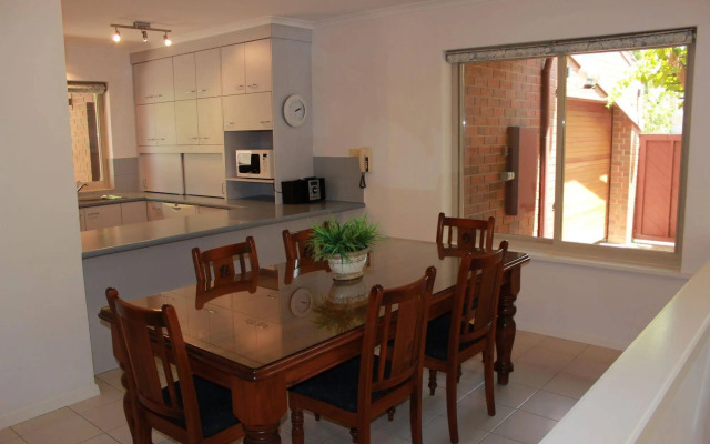 Adelaide Serviced Accommodation