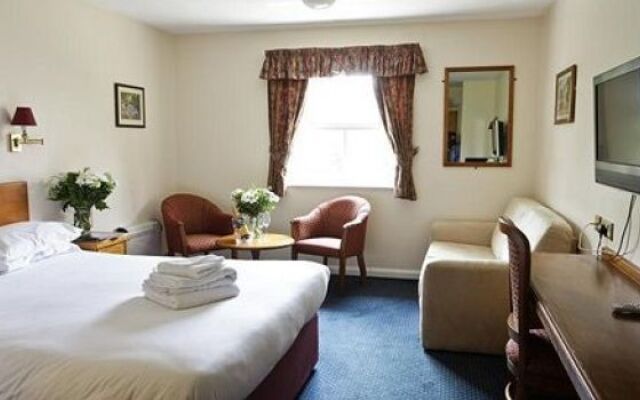 Cobham Lodge