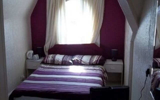 The Glenhaven Guest House