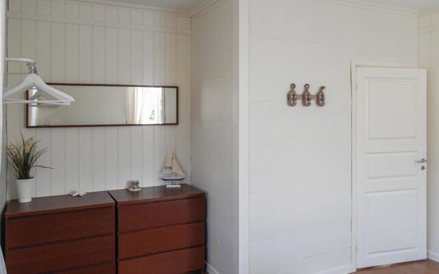 Beautiful Apartment in Steinsland With 4 Bedrooms and Wifi