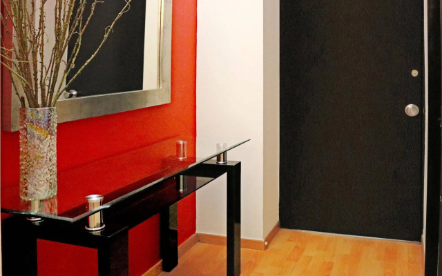 Puerta Alameda Suites