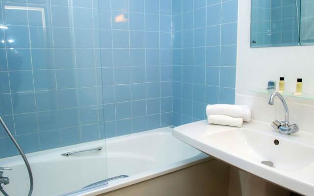 Apartment in Historic Town Villa in the Town of Arcachon