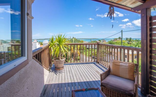 Blue Lagoon Villa