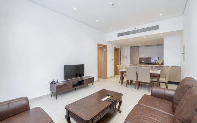 Lovely and Spacious 1 BR in Divine Residences