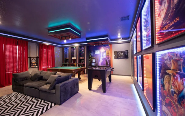 840dsd-the Retreat At Championsgate 7 Bedroom Home by RedAwning