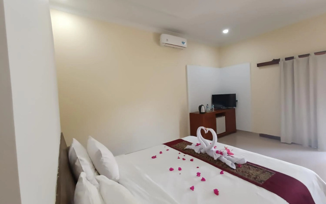 Villa Kinagu – Guest Rooms – Gili Meno