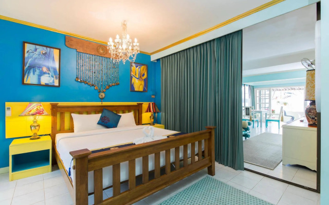 Barefoot Hotel Kalim Beach Front