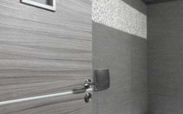 Theania Luxury Apartment