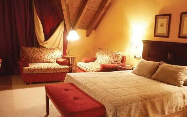YoY Villa de Sallent 4