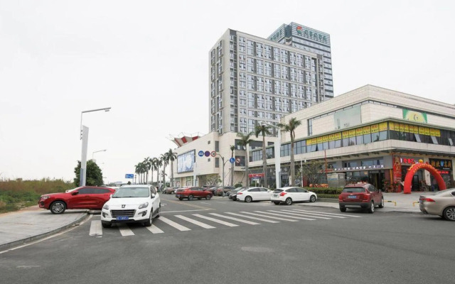 Mengya International Hotel (Dongguan Liaobu Basketball Center)