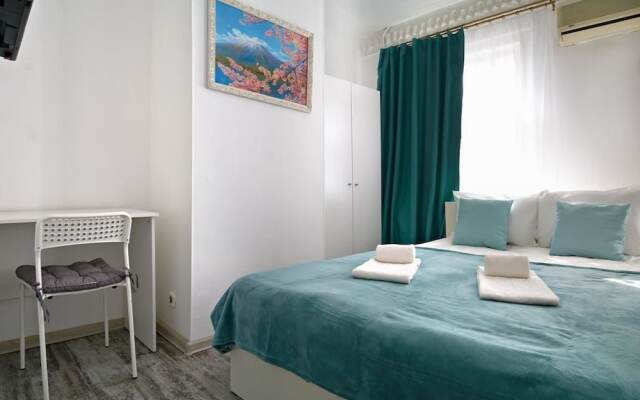 Apelsin Hotel on Kurskaya