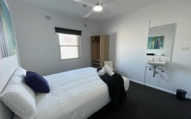 Central Backpackers - Hostel