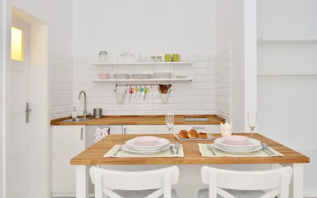 Dob 11 Apartment II.
