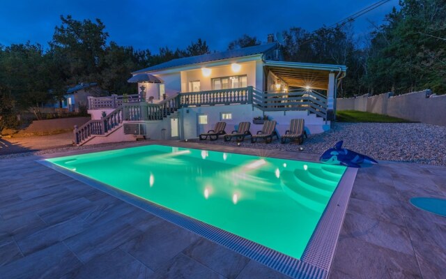 House Pavlina