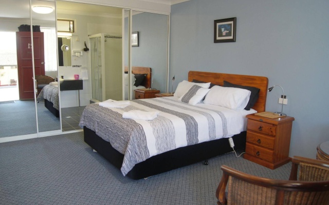 Kempsey Powerhouse Motel – Guest Rooms – Crescent Head