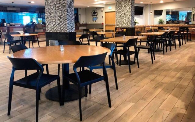 Clarion Hotel Denver Central