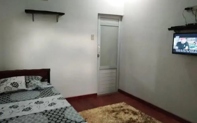 Ross Rose Budget Hotel