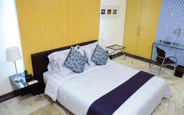 OfiHotel Versalles Cali