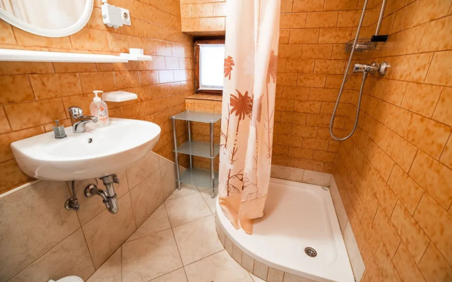 Farm Stay Zagar