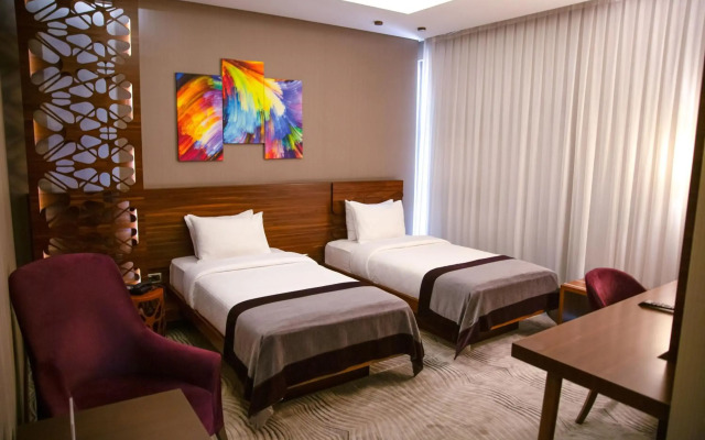 Hotel Gold Majesty