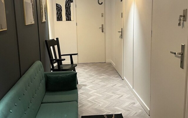 Sienna Elegant Studio by Renters