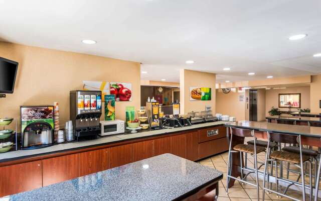 Quality Inn Chester - South Richmond