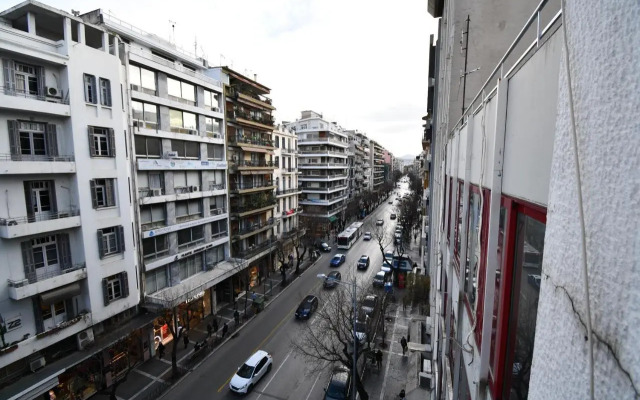 Porto Sea View Apartments - Tsimiski 78