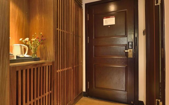 Chengdu Courtyard Hotel