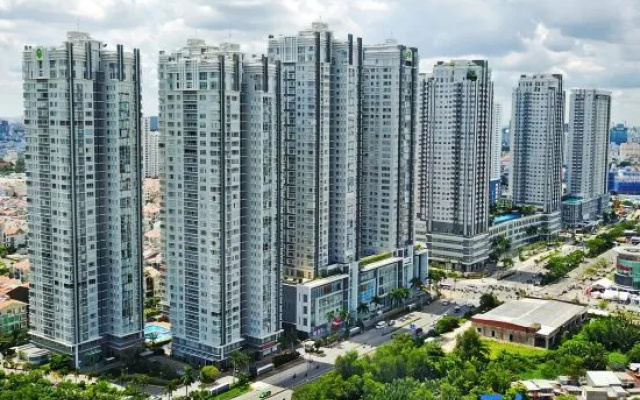 Sunrise City - Lotte Mart Distrist 7