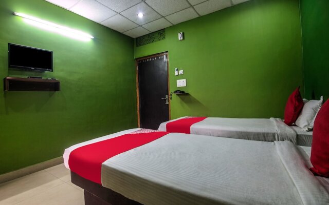 OYO 4518 Hotel Parashuram