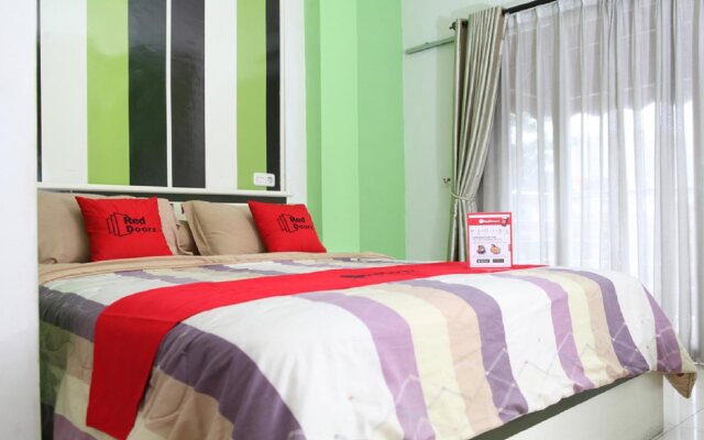 Rizh Garden Family Hotel