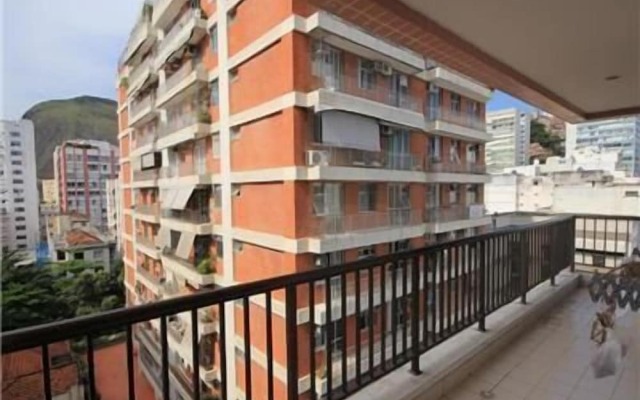 GoHouse Torre do Barao 506