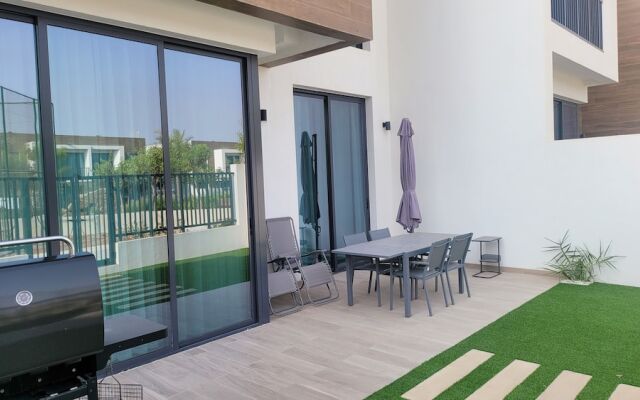 Villa Elena Hayat Island Marbella