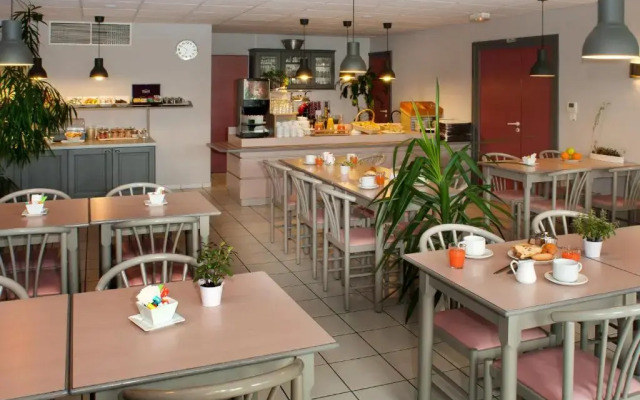 ALS Hotel