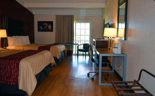 Red Roof Inn Lumberton