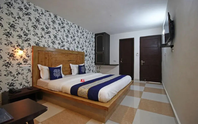 OYO Rooms Near Zero Bridge