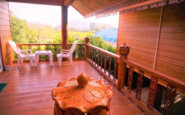 Ruenthai Boutique