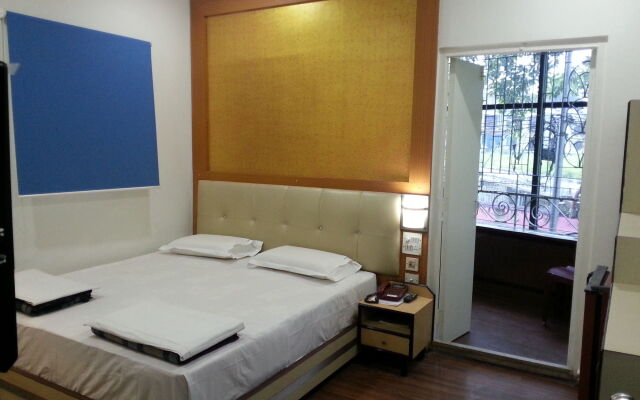 Hotel Akash Ganga